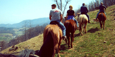 best horseback riding vacations 